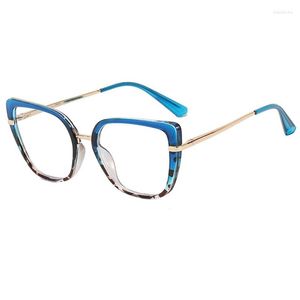 Occhiali da sole Casual Cat Eye Occhiali da donna TR90 Anti Blue Light Eyewear Vintage Clear Lens Oculare quadrato femminile Cateye Shades