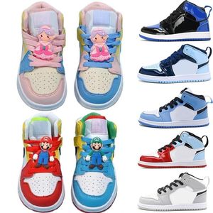 Jumpman 1 Baby Kids Basketball Shoes Boy Girl 1S Black White Dark Mocha Bred Toe Obsidian Retro Chicago Candy Bred Pine Green Hyper Royal Sneakers Sneakers