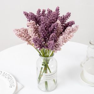 Dekorativa blommor 2023 6st Artificial Foam Flower Small Pe Lavender Bouquet Fake Plant Table Wedding Home Decoration Accessories