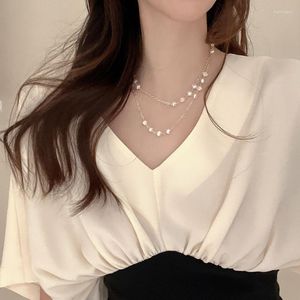 Chains 2023 Pearl Necklace Women's Long Light Luxury Small Design Sense High Grade Sweater Chain Temperament Cool Style