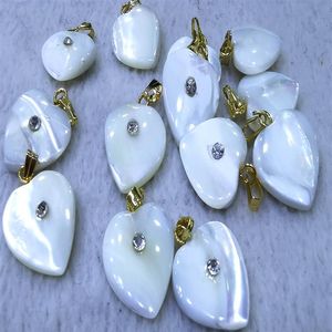 10pcs 빈티지 14K 골드 루프 CZ Pave Mother of Pearl Shell Heart 펜던트-접종 16mm322f