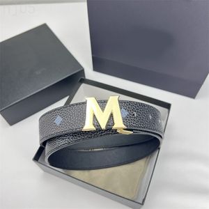 Schwarze M-Ledergürtel für Damen, Designer-Cinturones, vergoldete Buchstabenschnalle, Herrengürtel aus Leder, einfarbig, modisch, praktisch, Luxusgürtel für Unternehmen, C23