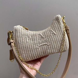 Cross Body Totes Designer Bag Handbag Woman Straw Bags Nylon Axelväskor Hobos underarm Bag kedja Purses Designer Crossbody Baguettes Lady