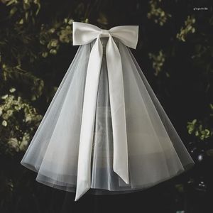 Bridal Welle Cute Bow Wedding Veil Korean White Hair Rame Długość Satyna B prosta B