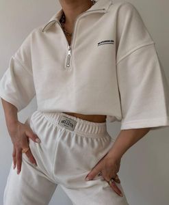 Kvinnors kostymer 2023 Autumn Printed T-shirt Polo Neck Loose Short Sleeve Top Panel Long Pants Women's Set Women's Two Piece Set