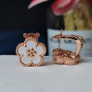 Ear Cuff Summer holiday pop brand sweet flower earrings luxury jewelry ladies good quality ear beat banquet party jewelry gift 230728