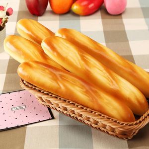 Dekorativa blommor Fake Bread Simulation Baguette Soft Lifelike Long Baguettes Cake Store Food Model Home Decoration ins Po Props