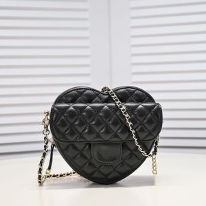 Дизайнерская сумка Женская сумка через плечо Love Bag Дизайнерская мини-сумка из кожи Модный шоппинг Женская сумочка для покупок Must-have