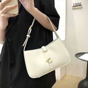 2023 New Women Senior Sense Shoulder Bag All Hand Texture Foreign Baguette Bag Underarm Bag