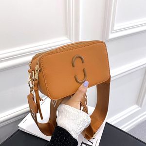 lüks tasarımcı çantalar erkek cüzdan kadın organizatör cüzdan moda crossbody çanta pu malzeme düz renk geniş omuz kayışı modaya uygun omuz çantası