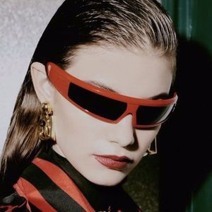 2023 Y2K Cyberpunk Тонкие солнцезащитные очки женщины мужчины дизайнут футуристический UV400 Unisex Mirror Sun Gchnes Спортивный водитель.