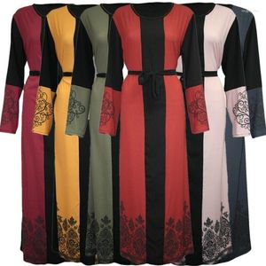 Ethnische Kleidung Malaysia Kleidung Arabien Islamischer Druck Robe Kaftan Ramadan Eid Muslimische Frauen Blumenkleid Abaya Dubai Türkei Stil