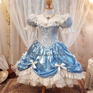 Cosplay di lusso Abito da ballo blu 2023 Abiti da principessa in pizzo a maniche corte Lolita con grande fiocco Cena elegante Abiti da sera convenzionali Cocktail gotico retrò Abbigliamento da ritorno a casa