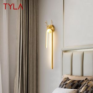 Lampada da parete TYLA Modern Gold Brass LED 3 colori Lampada da parete elegante e creativa per la camera da letto del soggiorno domestico