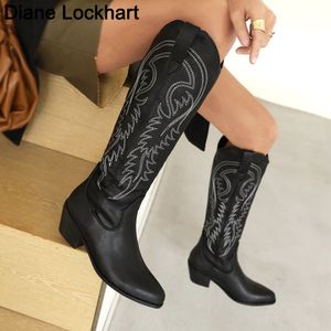 Buty Women's High Boots Nude Black Suede Haftowane kolano wysokie buty Kobiety Sexy spiczasty palce but western kowboja 230729