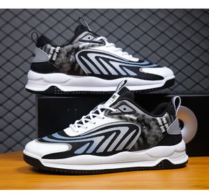 Men Running Shoes Black White Pattern Fashion Fire Mesh Thick Bottom Breathable Walking Casual Shoe Mens Trainers Sport Sneakers