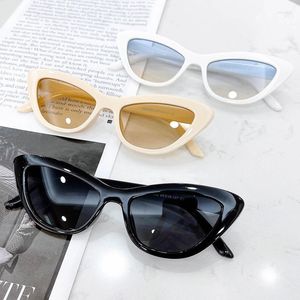 Солнцезащитные очки 2023 Fashion Cat Eye Женщины Vintage Classic Brand Designer Sun Glasses Женщины Feminino Eyewear UV400