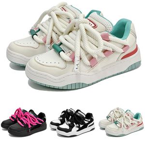 Multicolored designer couple style bakery discount casual shoes for man woman black pink blue white sports casual outdoor sports sneaker