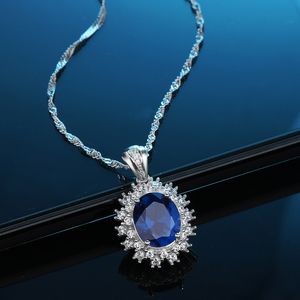 Hög kvalitet 925 Silverimitation Sapphire Pendant Halsband Fashion Trend Collebone Chain European och amerikanska populära smycken