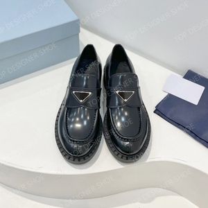 Najwyższej jakości luksusowe buty designerskie blok logo grube obcasowe mokasyny damskie buty sukienki mody butów łodzi