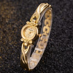 Wristwatches Fashion Gold Vintage Watch for Women Luxury Elegant Quartz Watch Womens Pattern Bracelet Casual Wristwatches Reloj Mujer 230729