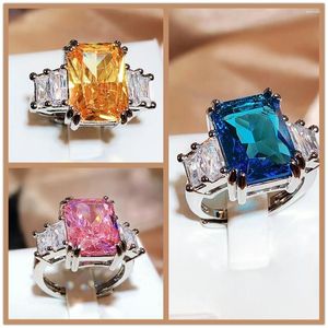 Cluster Rings Elegant Paraiba Zircon Ring For Women's High Quality Pink Orange Blue Brilhante Jóias Uso Diário Noivado