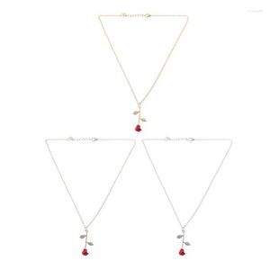 Chains F19D 3D Red Rose Pendant Necklaces Fashionable Gifts For Friends Women Beauty And Golden Filled Decor