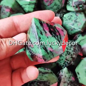 Natural Stone 8 Facetterad kvarts Crystal Daimond Gift Ruby in Zoisite Anyolit Lapis Lazuli Yellow Calcite Gemstone Octagon Carving Energy Extractor Chakra Healing