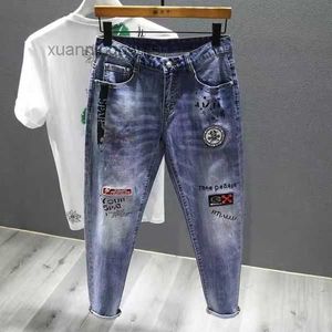 Schwarze Hosen Schwarz Grau Stickerei Zerrissene Jeans Herren Persönlichkeit Bump Farbe Spritzer Farbe Retro Koreanische Version Zeigen Sie dünne elastische Füße lang IS6R