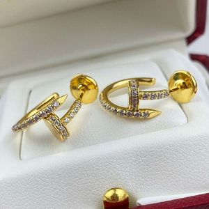 Stud Classic Sterling Sier Nail Earring S Temperament Light Fashion Brand Party Premium Jewelry 230729 2086 5037 5134 2123