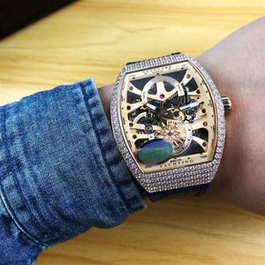 Популярные новые мужские часы импорт автоматическое механическое движение 54 42 -мм полово -дилпинг алмазной панель кожаная сторона мода Men335p