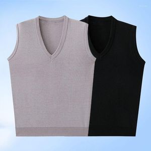 Men's Vests Autumn And Winter Sweater Vest Men Knitted Sleeveless Solid Color Sweaters Argyle Pattern V-Neck Waistcoat 2023 A134