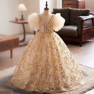 Pérolas brancas frisadas Vestidos de florista transparente decote rendado apliques vestidos de festa formal mãe e filha saia de tule bufante vestidos de primeira comunhão para crianças