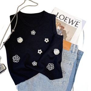 New design women's summer o-neck sleeveless knitted beading flower pattern tanks camis SML