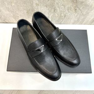 9Model Vintage Men's Dress Oxfords läderskor Slip On Luxury Brogue Designer Fashion Retro Handgjorda bröllop Sociala skor för människan