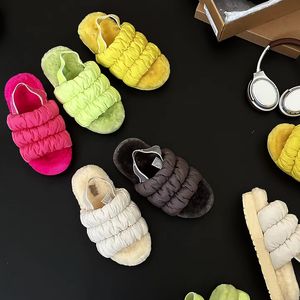 2023 Designer Women pure color Wool Slides slippers Classic Luxury Fure Fluffy Furry Warm Sandals lady Autumn Winter outerdoor Muffin bottom slipper men shoes size