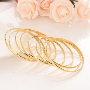 Pulseira 4 peças 65 MM Dubai Gold Color Bangles Mulheres Homens Pulseiras Africano Europeu Etiópia Meninas Jóias Casamento Noiva Presente