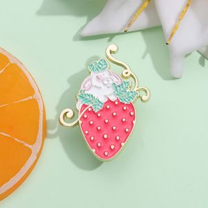 Brooches Pin for Women Strawberry Rabbit Cartoon Animal Funny Badge and Pins for Dress Cloths Bags Decor Cute Enamel Metal Jewelry Gift for Friends Wholesale