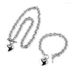 Halsband örhängen set mode rostfritt stål kedja hjärtformat växel armband hängsmycken dekoration gåva till vänner systrar