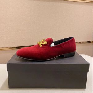 Commercio estero 2023 nuove scarpe slip-on in velluto da uomo e da donna GZ Scarpe Doudou scarpe da amante casual Marchio di moda in metallo slip on