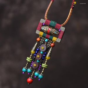 Hänge halsband rotting folkstil kreativ trä etnisk halsband Tassel vintage tröja naturstenar