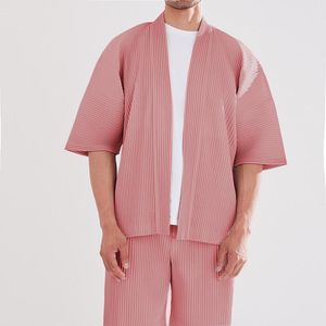 Agasalhos masculinos Miyake plissado Cardigan Blazer Conjuntos rosa Moda coreana 2023 Jaqueta de grife Ternos