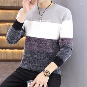Męskie swetry okrągłe szyi wełniane sweter Koreańska wersja plus pogrubienie aksamitu jesienią i zimą z linią trendu koszuli dolnej