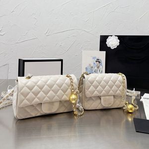 Luksusowy projektant Mini Tote Bag Women Torebka Kanał Caviar Woc Hasp Paski Clutk Torby łańcuchowe z złotą kulą CF Diamond Slothtice Lambin Skórzana torebka posłańca
