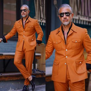 오렌지 공식 2 조각 웨딩 턱시도 남자 정장 한도 된 옷깃 단색 싱글 가슴 4 개의 포켓 포팅 코트 바지 패션 형식 캐주얼 무도회.