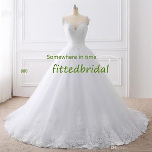 Verkliga bilder bröllopsklänningar spetsapplikationer brudklänningar vestido de prinsessa strandklänning boll klänning302v