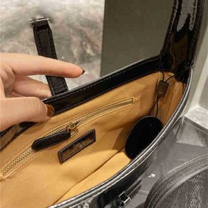 Omuz Çantası Crossbody Bags Kadın Tasarımcı Çanta Tote Under Emfil Flep Siyah Deri Çanta Kadın Çantalar Kozmetik 220326