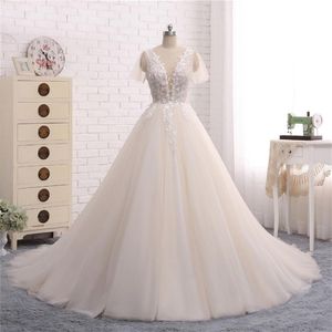 Nya långa bröllopsklänningar SCOOP KORTSELAR A-LINE CHAPEL TRAG ANVÄNDNINGAR TULLE BRIDAL GOWNS VESTIDO DE NOIVA2413