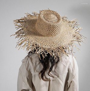 Chapéus de Aba Larga 202306-hh5241A Chic Ins Summer Hand Woven Oco Out Grass Beach Holiday Protection Sun Cap Feminino Lazer Hat