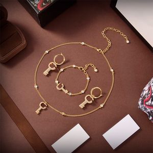 Skeleton Diamond Jewelry Set Women 18K Gold Plated Necklace Bracelet Earrings Trendy Classy Brand Luxury Jewelry Headdress